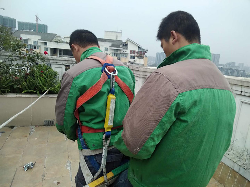 
花園翻新裝修多少錢(qián),花園改造裝修預(yù)算,好的花園裝修公司