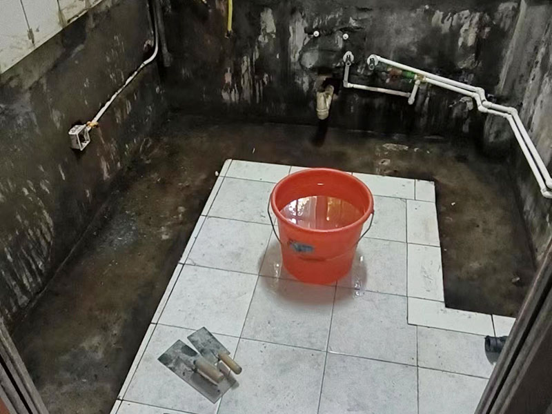 樓下衛生間管子漏水是誰家維修