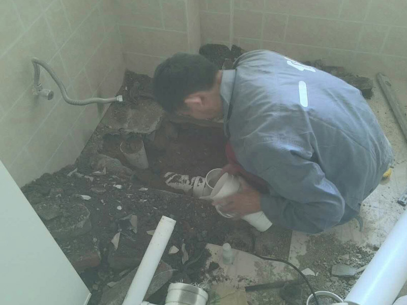 衛生間水管安裝學問大，有順序，有步驟