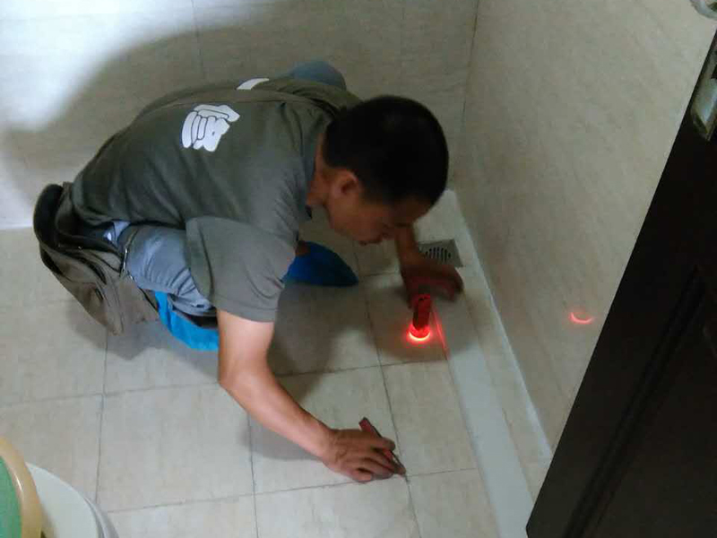 衛生間地漏漏水鄰里關系不和睦，質量問