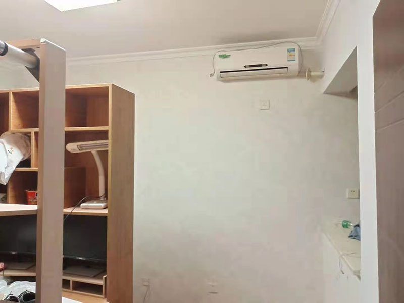 重慶老房子客廳翻新刷漆多久能住？