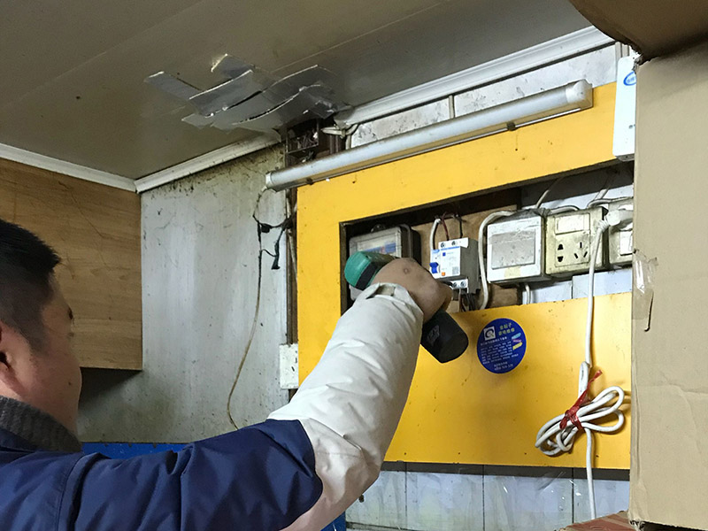 強電弱電交叉怎么處理？強電弱電檢修注